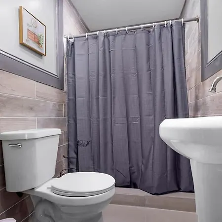 Comfortable 5Br 2Ba Near The Falls Niagara Falls Exterior photo